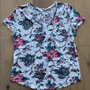 Ann Taylor Loft Short Sleeve floral V-Neck T-shirt